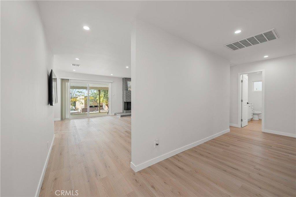 10231 Fairgrove Avenue, Tujunga, CA 91042