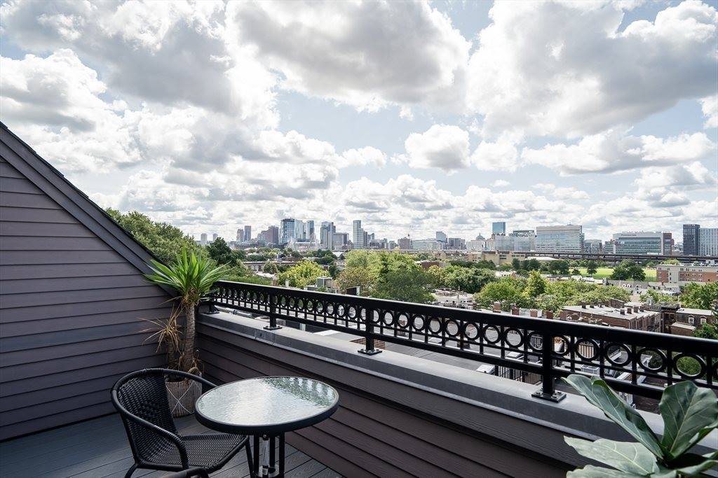 374-398 Bunker Hill St, Boston, MA 02129