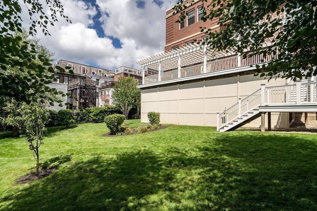 374-398 Bunker Hill St, Boston, MA 02129