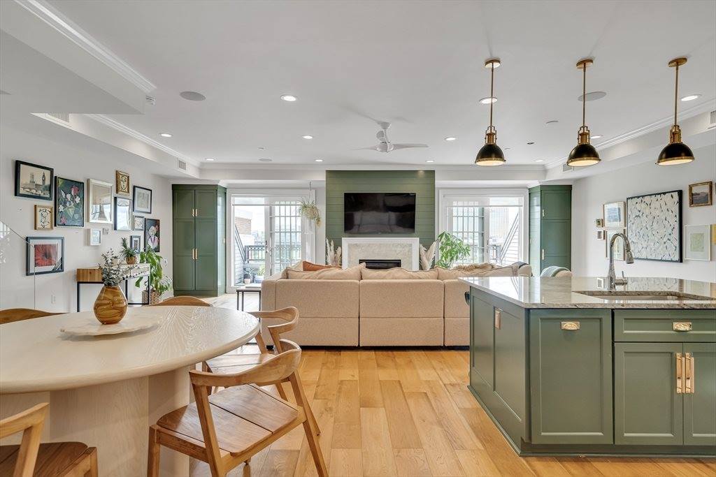 374-398 Bunker Hill St, Boston, MA 02129