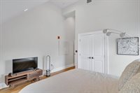 374-398 Bunker Hill St, Boston, MA 02129