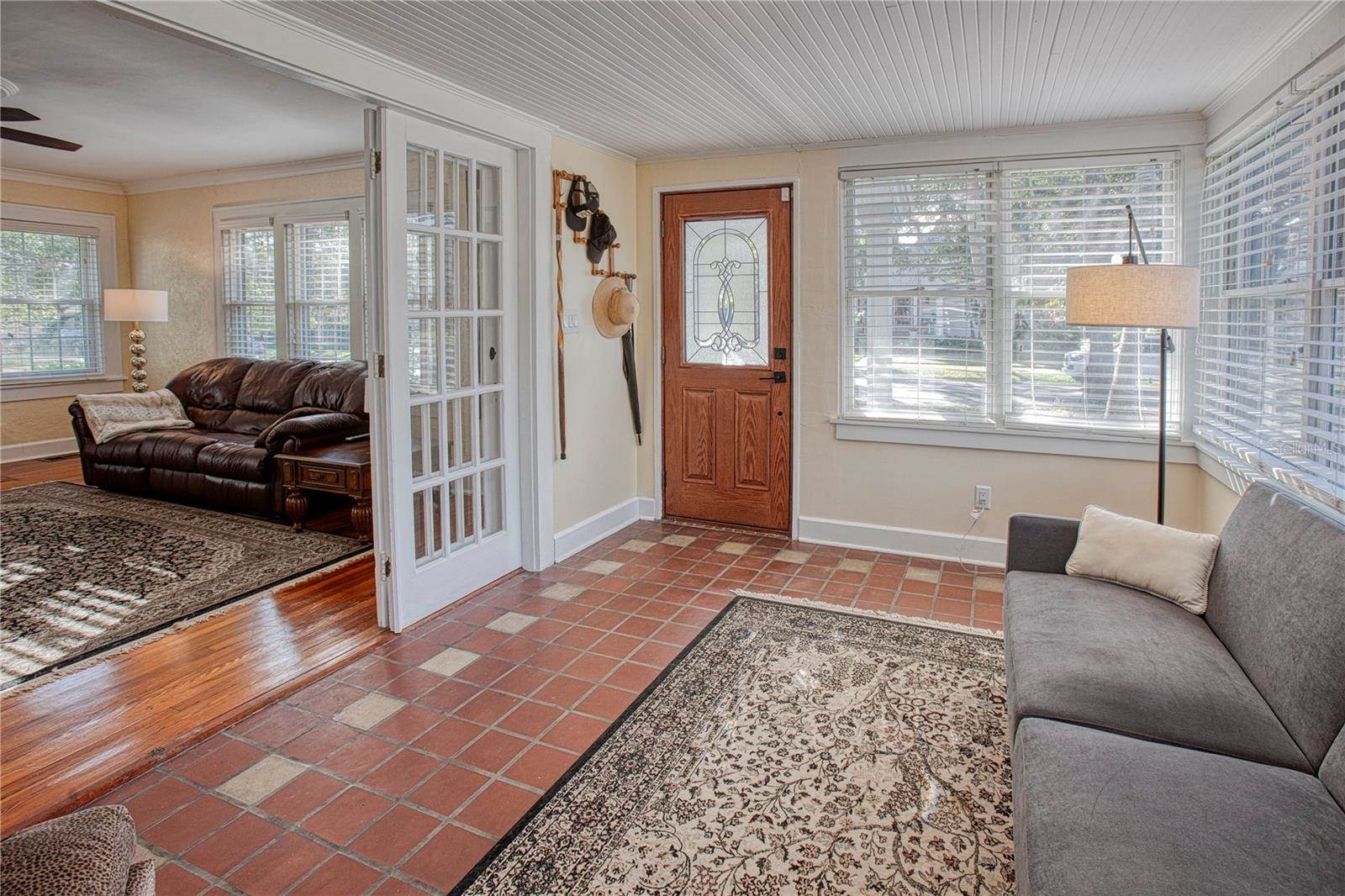 165 21ST Avenue NE, Saint Petersburg, FL 33704