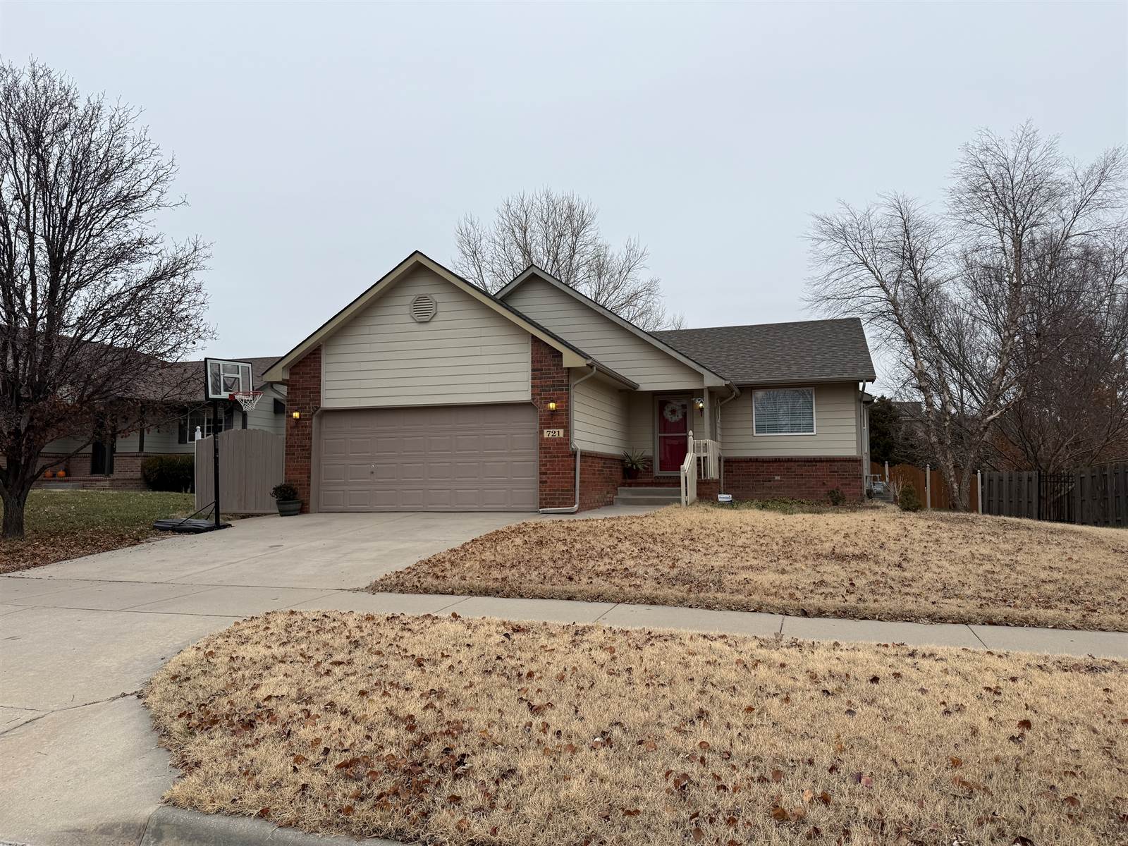 721 S Westview Circle, Andover, KS 67002