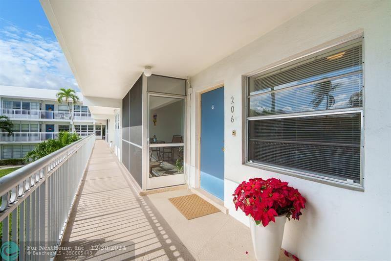 1150 NW 30th Ct #206, Wilton Manors, FL 33311