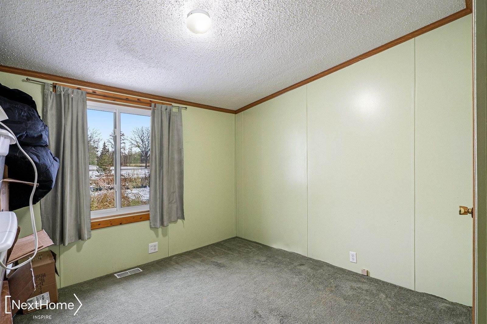 7125 Hill Road, Swartz Creek, MI 48473