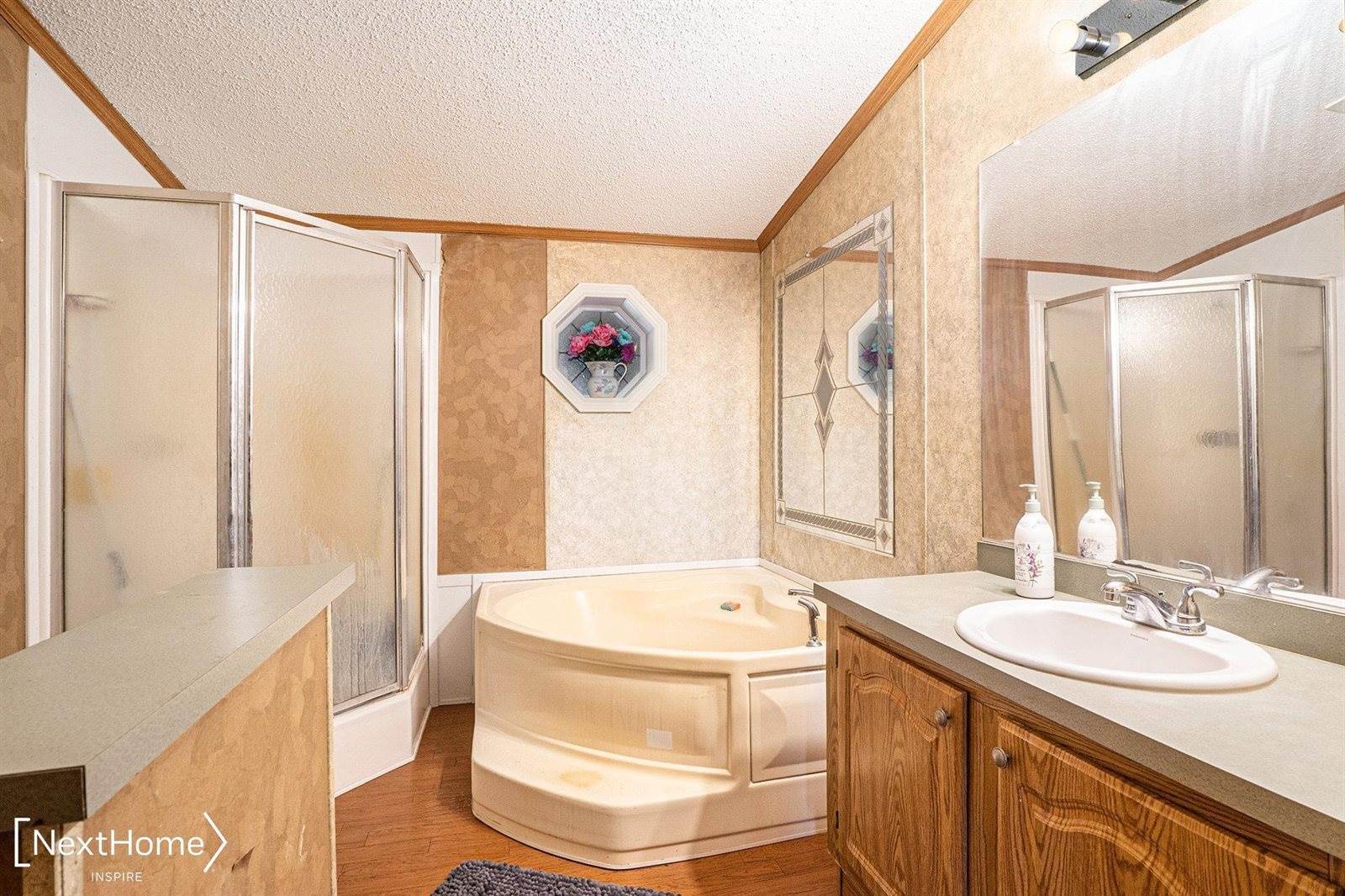 7125 Hill Road, Swartz Creek, MI 48473