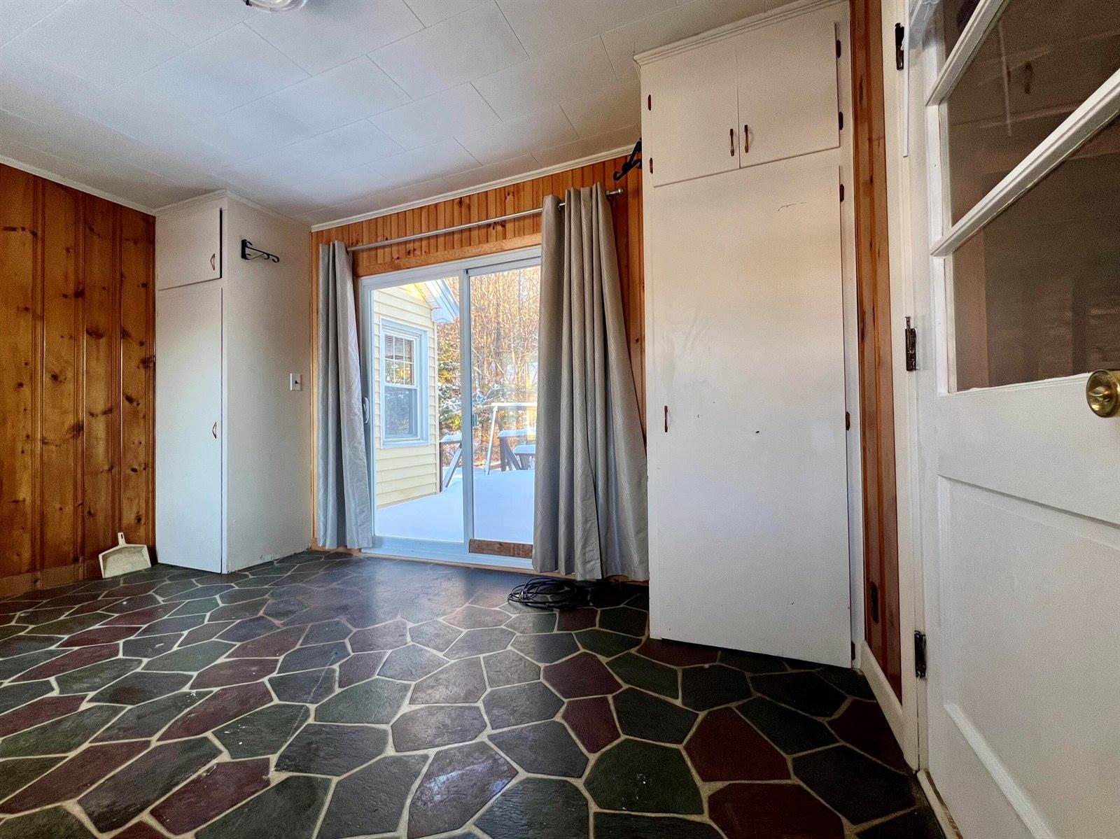 78 Hillview Avenue, Houlton, ME 04730