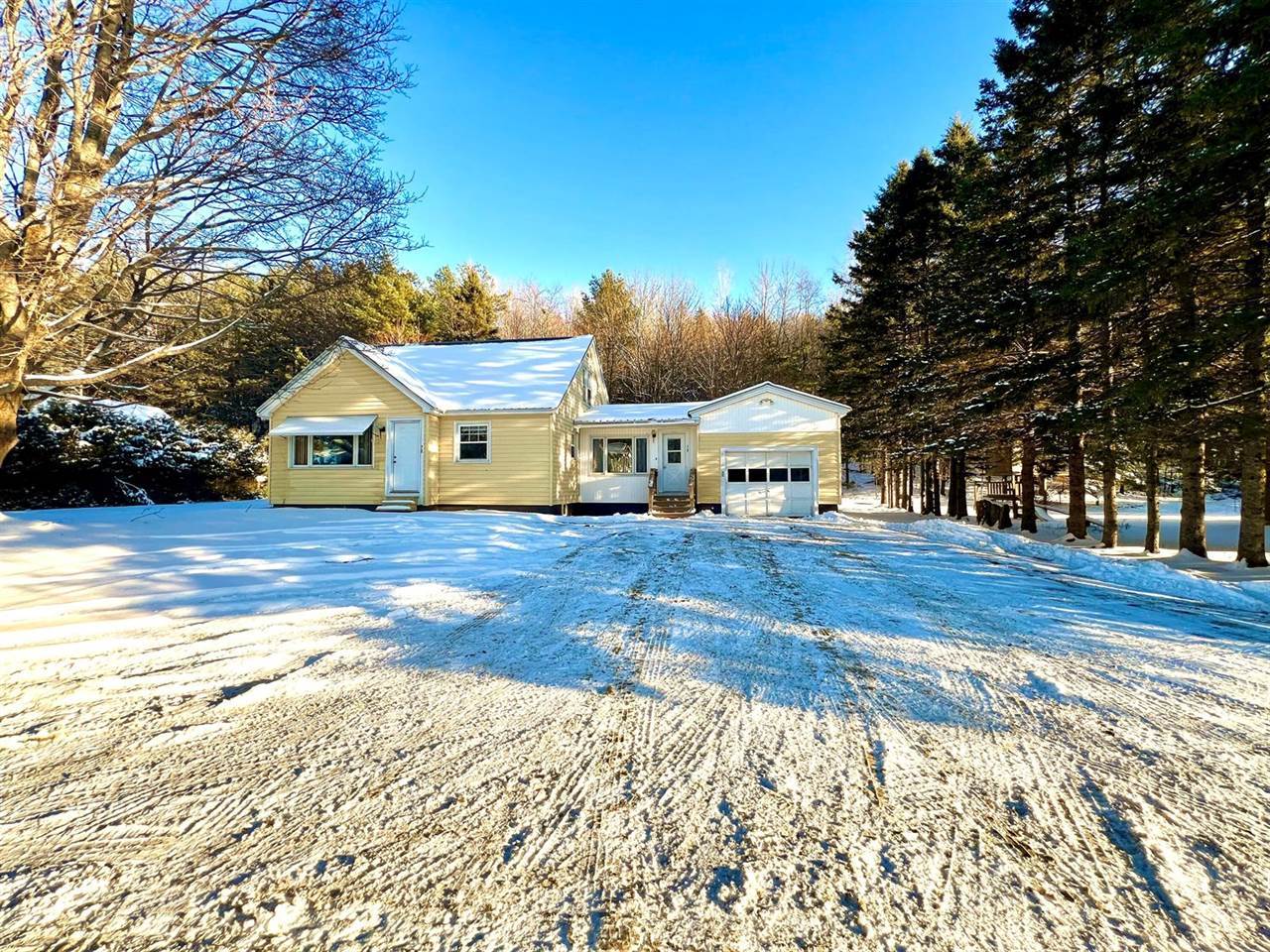78 Hillview Avenue, Houlton, ME 04730
