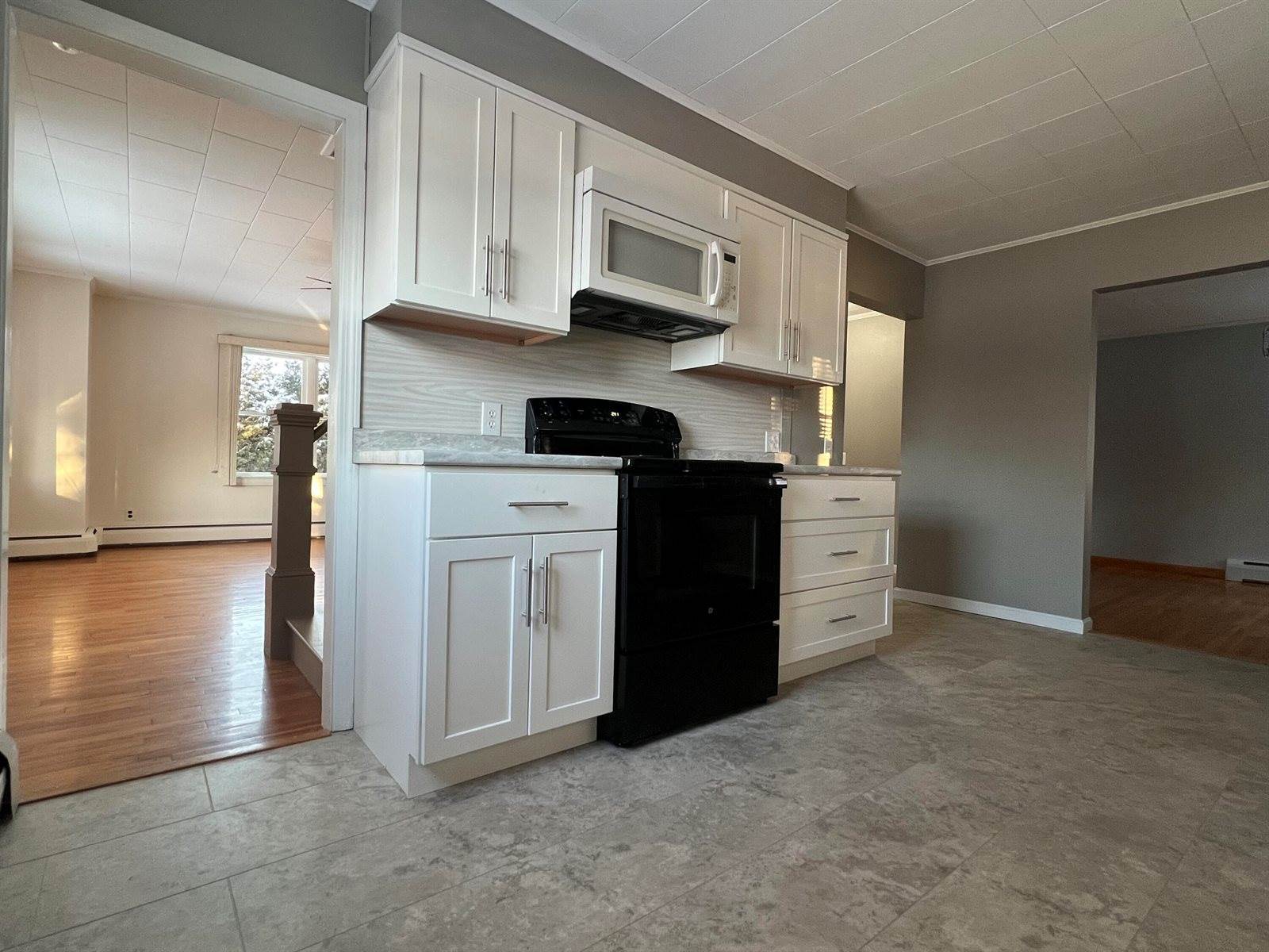 78 Hillview Avenue, Houlton, ME 04730