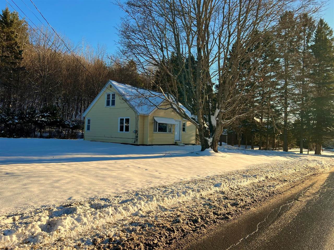 78 Hillview Avenue, Houlton, ME 04730