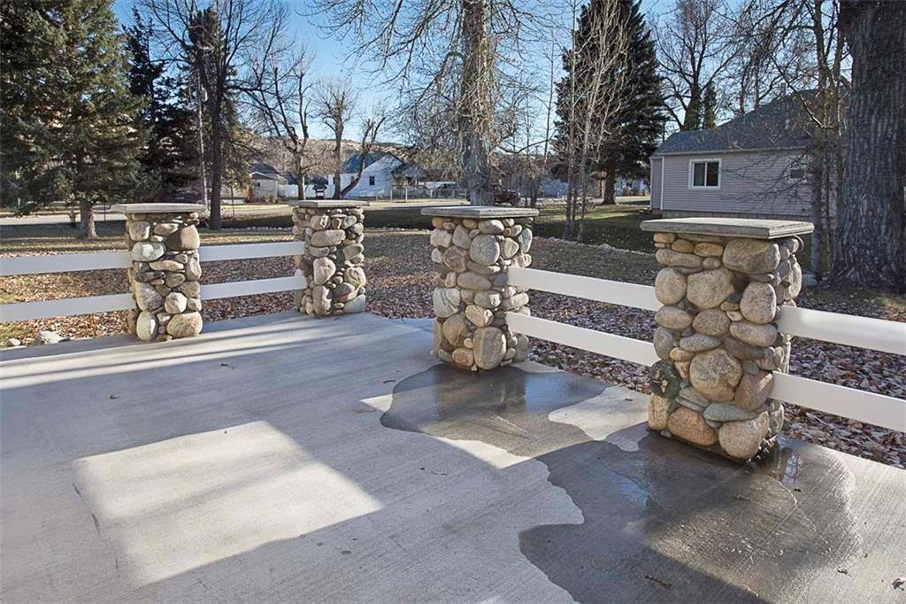 116 South Brook Avenue, Absarokee, MT 59001