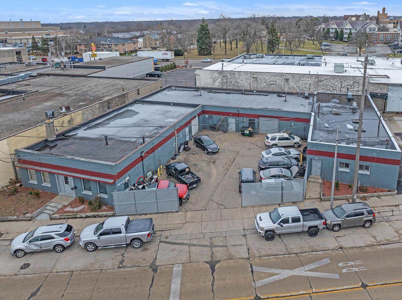 5225 W Electric AVENUE, West Allis, WI 53219