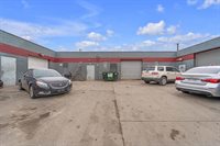 5225 W Electric AVENUE, West Allis, WI 53219