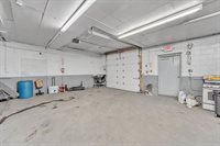 5225 W Electric AVENUE, West Allis, WI 53219