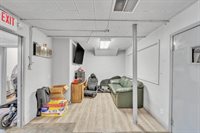 5225 W Electric AVENUE, West Allis, WI 53219