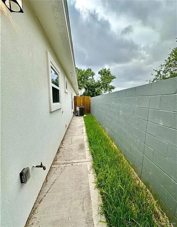 1600 24th 1/2 Street, #5, McAllen, TX 78501