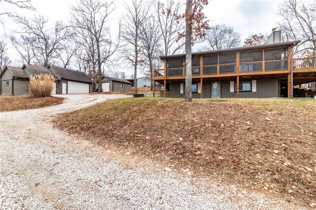 10073 Otter Road, Clinton, MO 64735