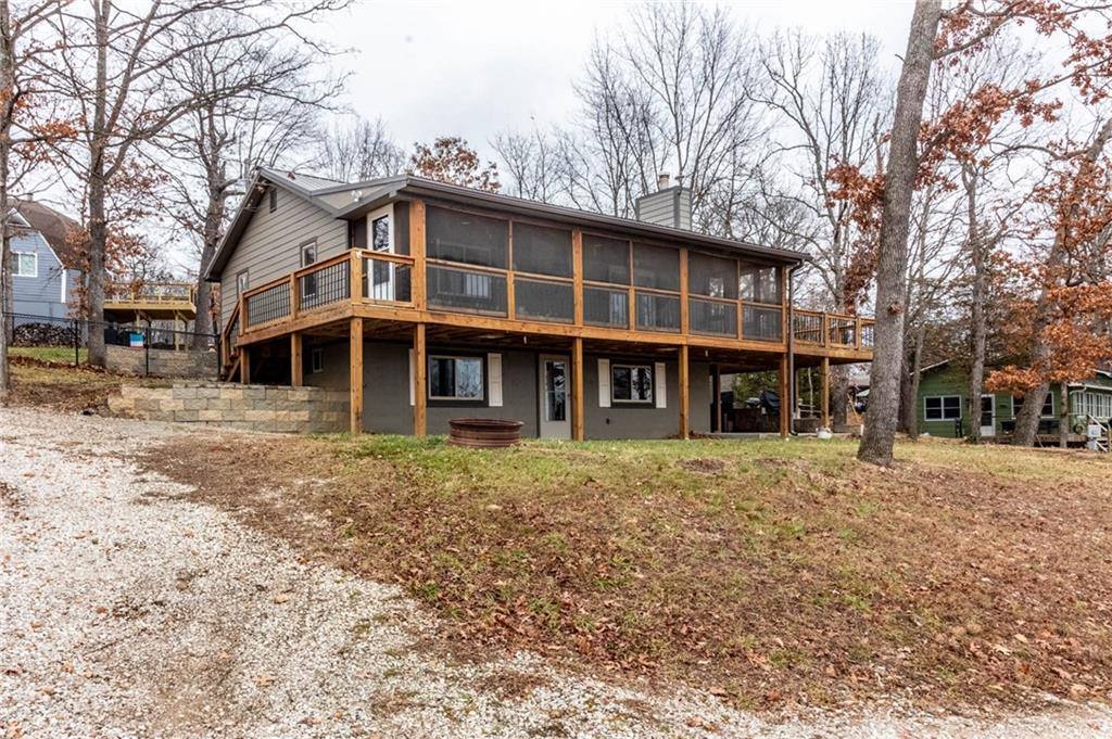 10073 Otter Road, Clinton, MO 64735