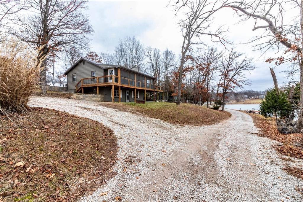 10073 Otter Road, Clinton, MO 64735