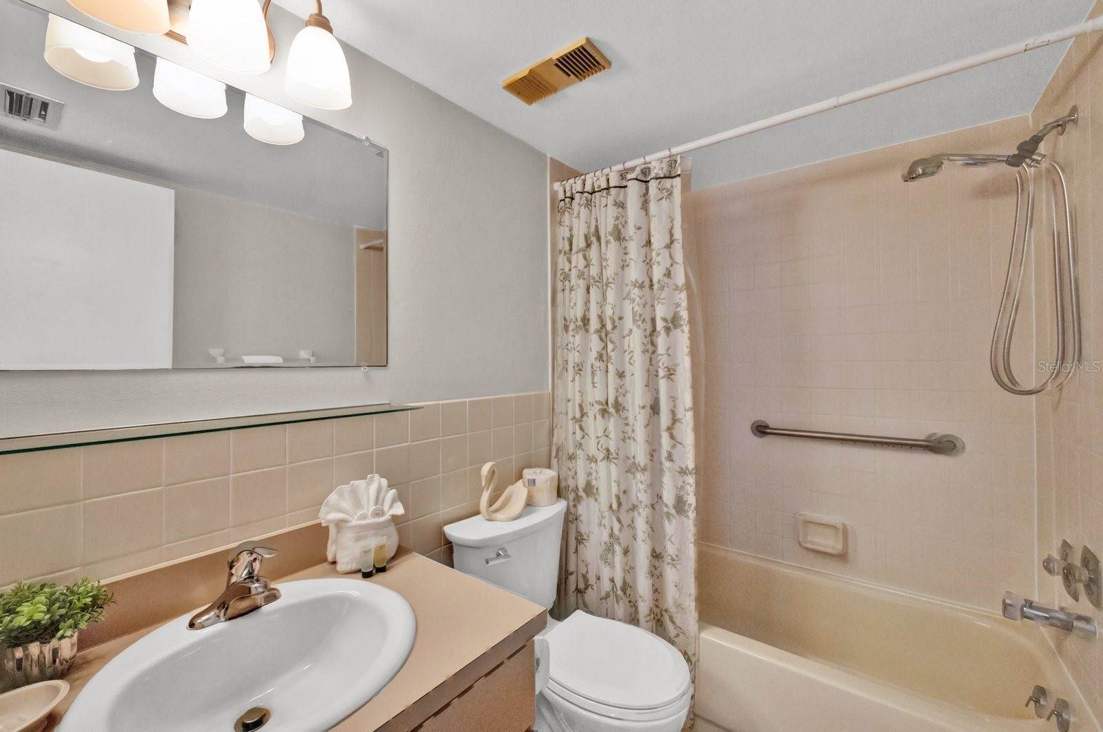 5702 Puerta Del Sol Boulevard South, Saint Petersburg, FL 33715