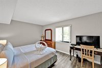 5702 Puerta Del Sol Boulevard South, Saint Petersburg, FL 33715