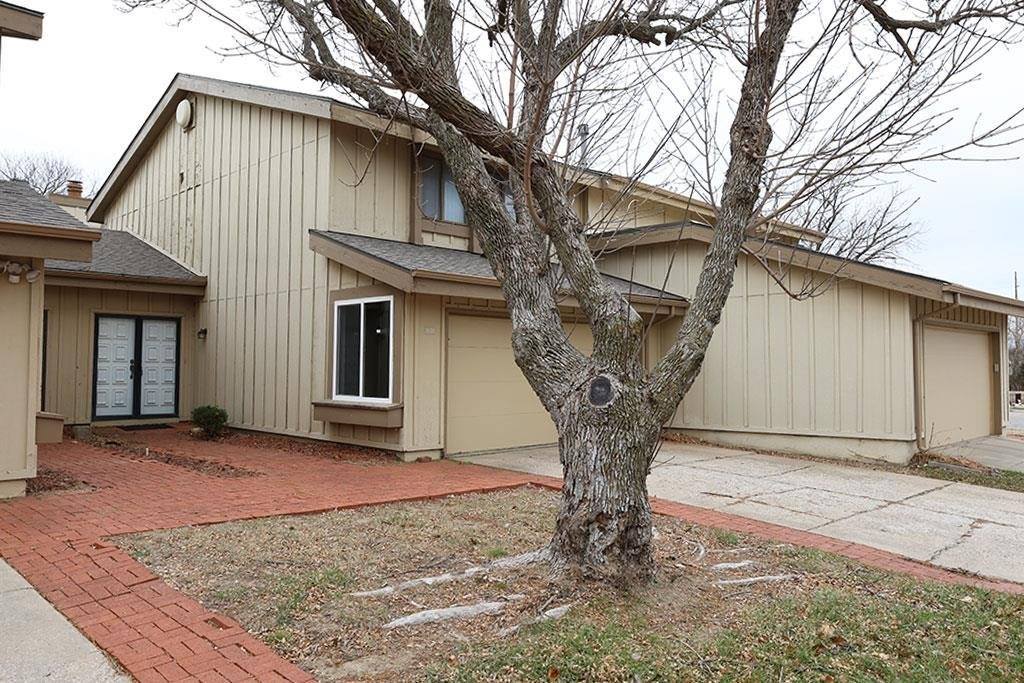 8201 East Harry St, Unit 1102, Wichita, KS 67207