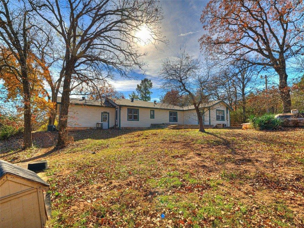 15115 East Etowah Road, Noble, OK 73068