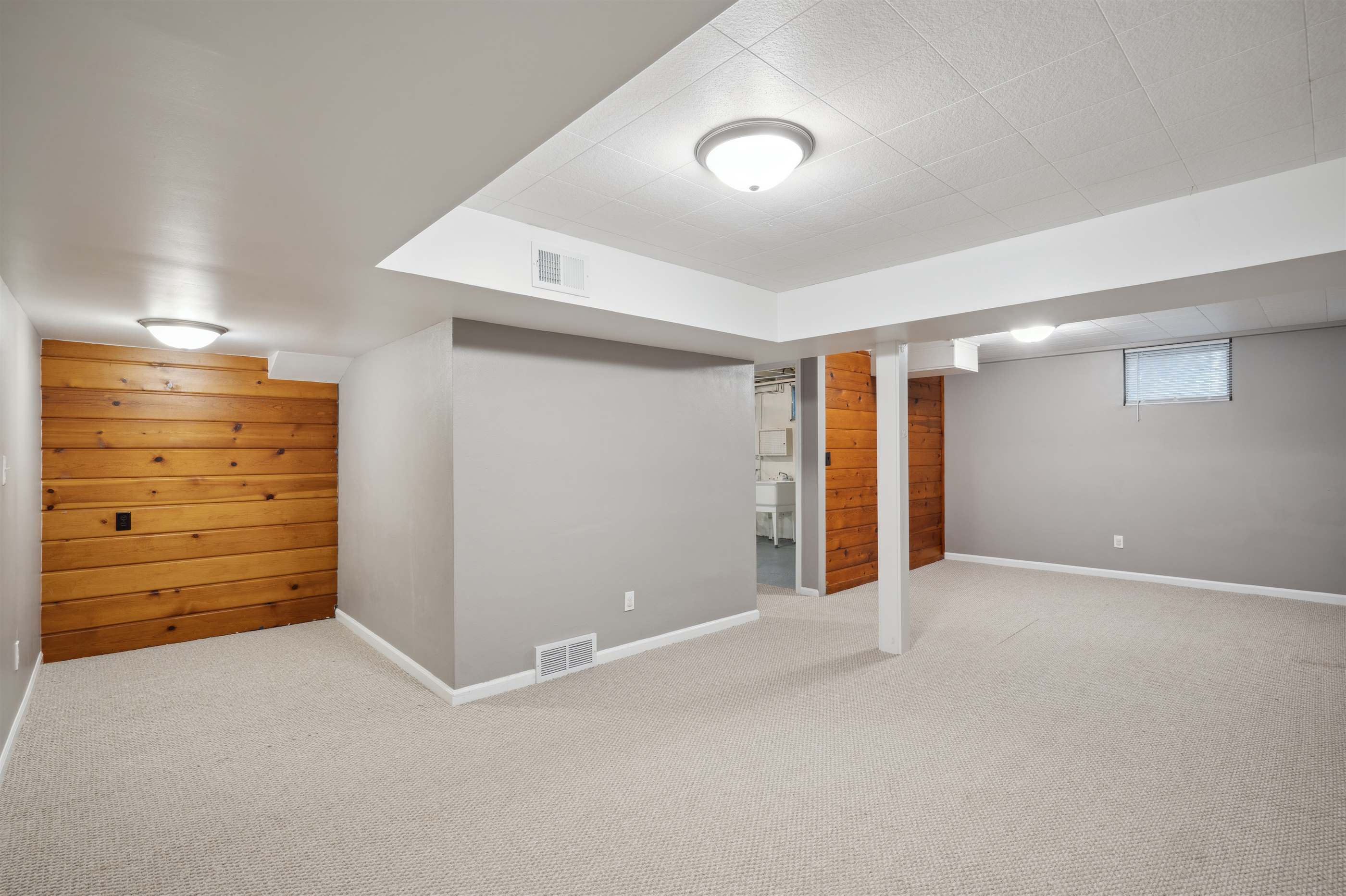 1100 30th SE, Cedar Rapids, IA 52403