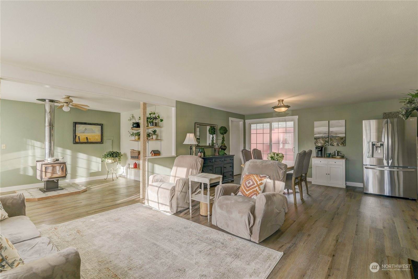 8438 9th Way SE, Olympia, WA 98513