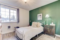 8438 9th Way SE, Olympia, WA 98513