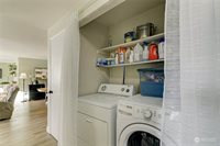 8438 9th Way SE, Olympia, WA 98513