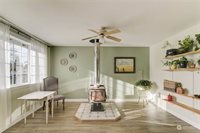 8438 9th Way SE, Olympia, WA 98513