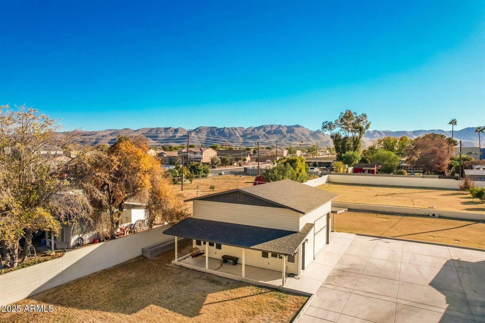 713 West Harwell Road, Phoenix, AZ 85041