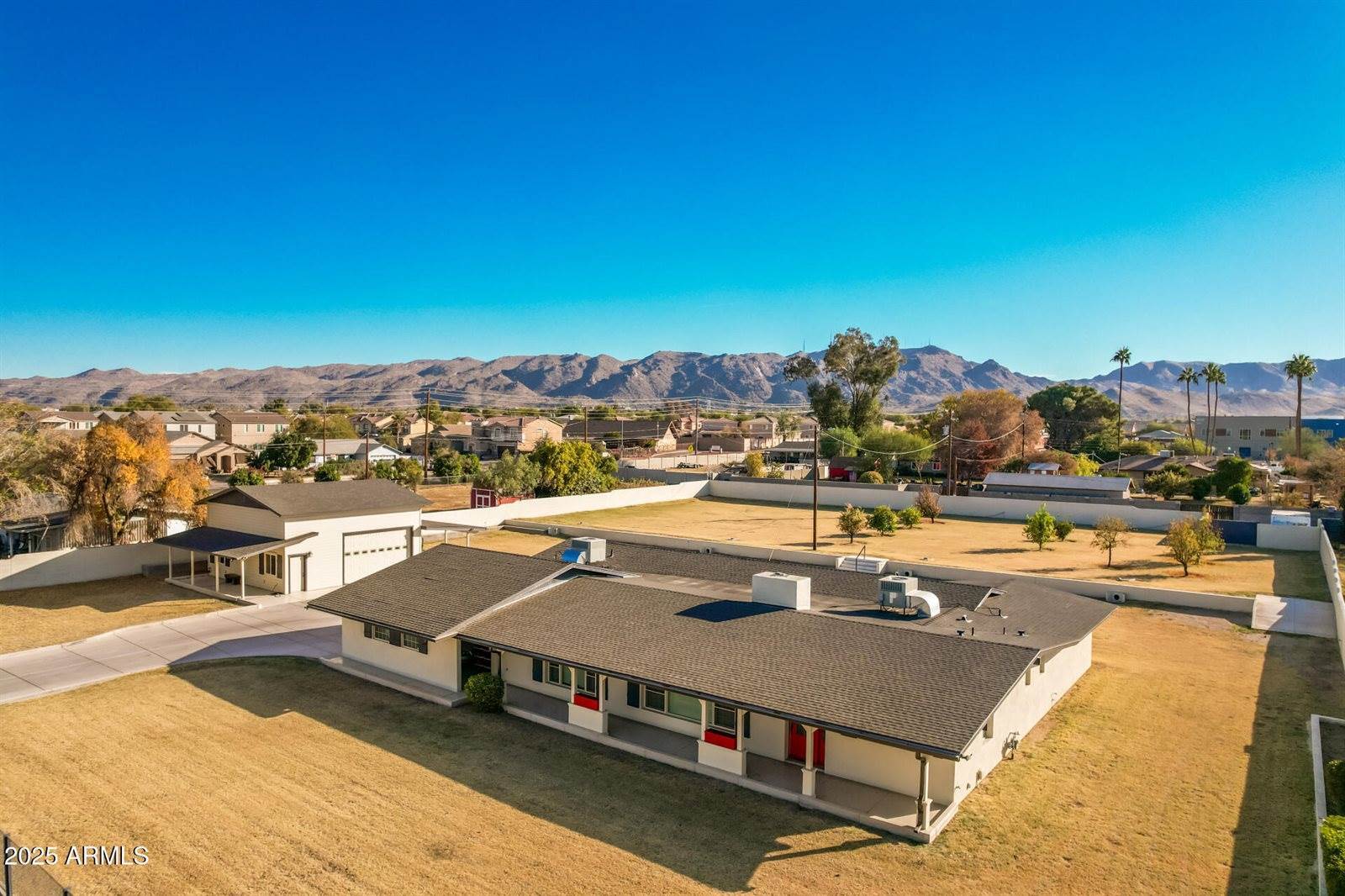 713 West Harwell Road, Phoenix, AZ 85041