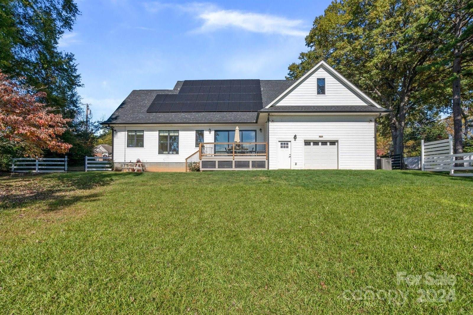 105 Hideaway Lane, Mooresville, NC 28117