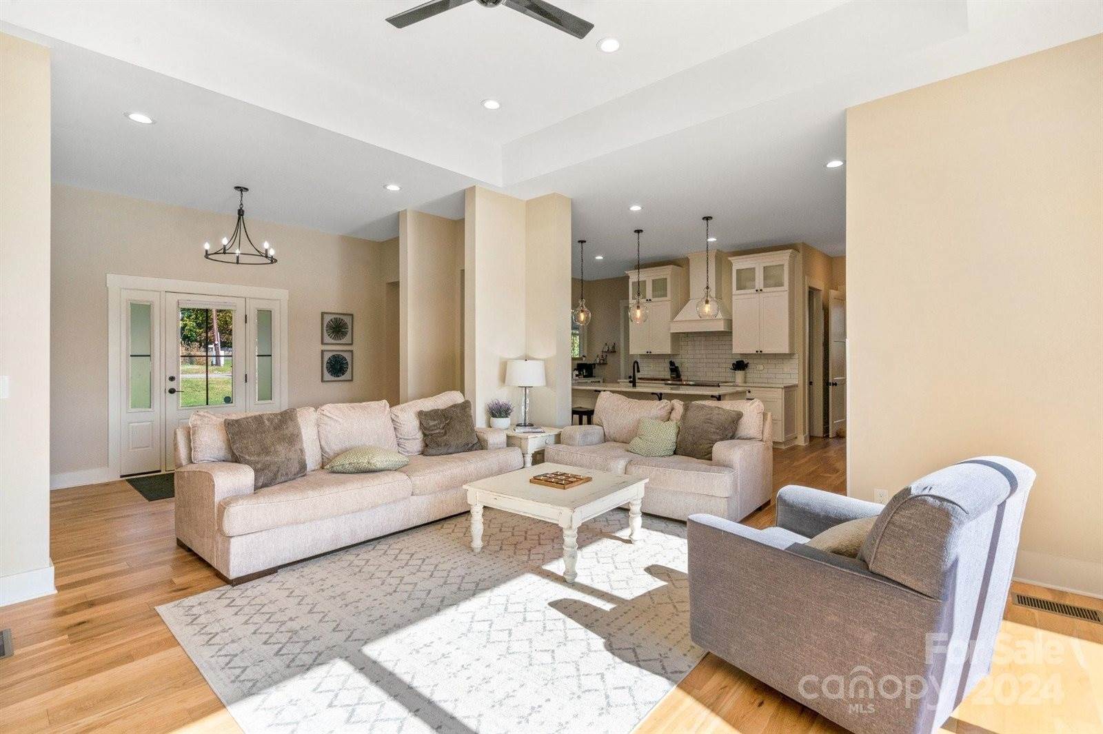 105 Hideaway Lane, Mooresville, NC 28117