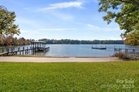 105 Hideaway Lane, Mooresville, NC 28117