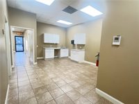 42354 Deluxe Plaza, Hammond, LA 70403