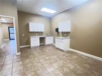 42354 Deluxe Plaza, Hammond, LA 70403