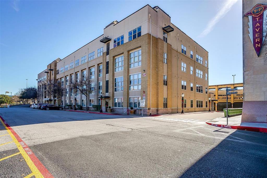 201 West Lancaster Avenue, Fort Worth, TX 76102