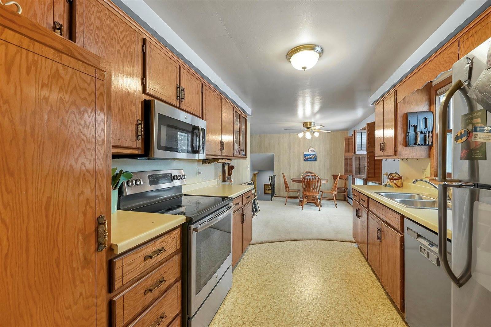 612 Skyline Boulevard, Green Bay, WI 54302