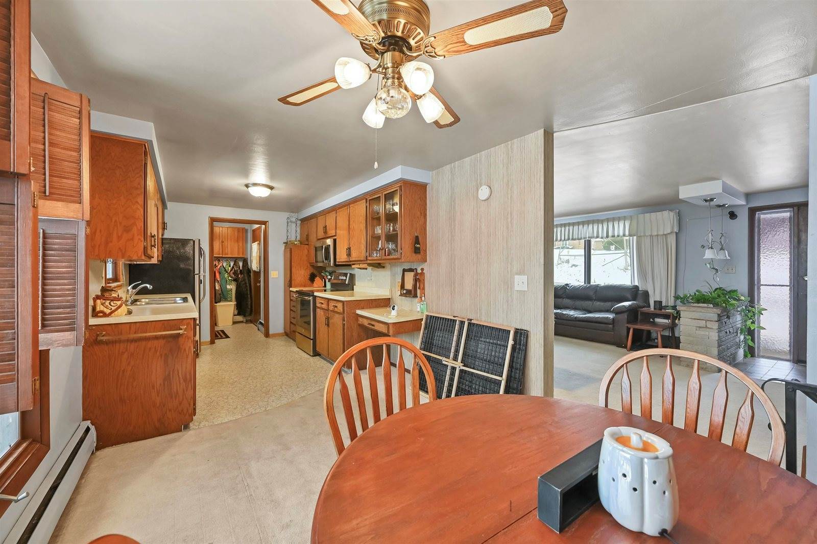 612 Skyline Boulevard, Green Bay, WI 54302