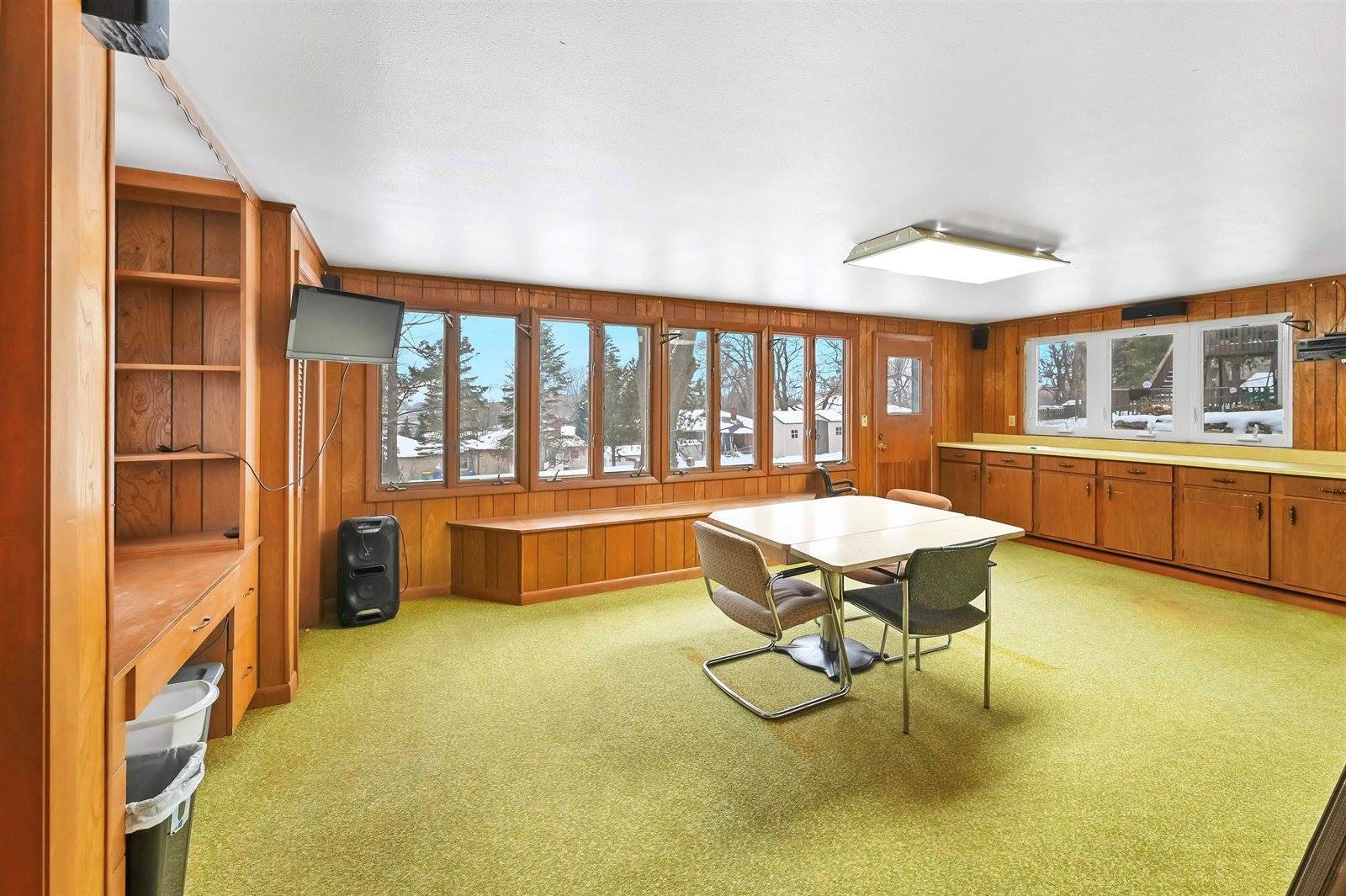 612 Skyline Boulevard, Green Bay, WI 54302