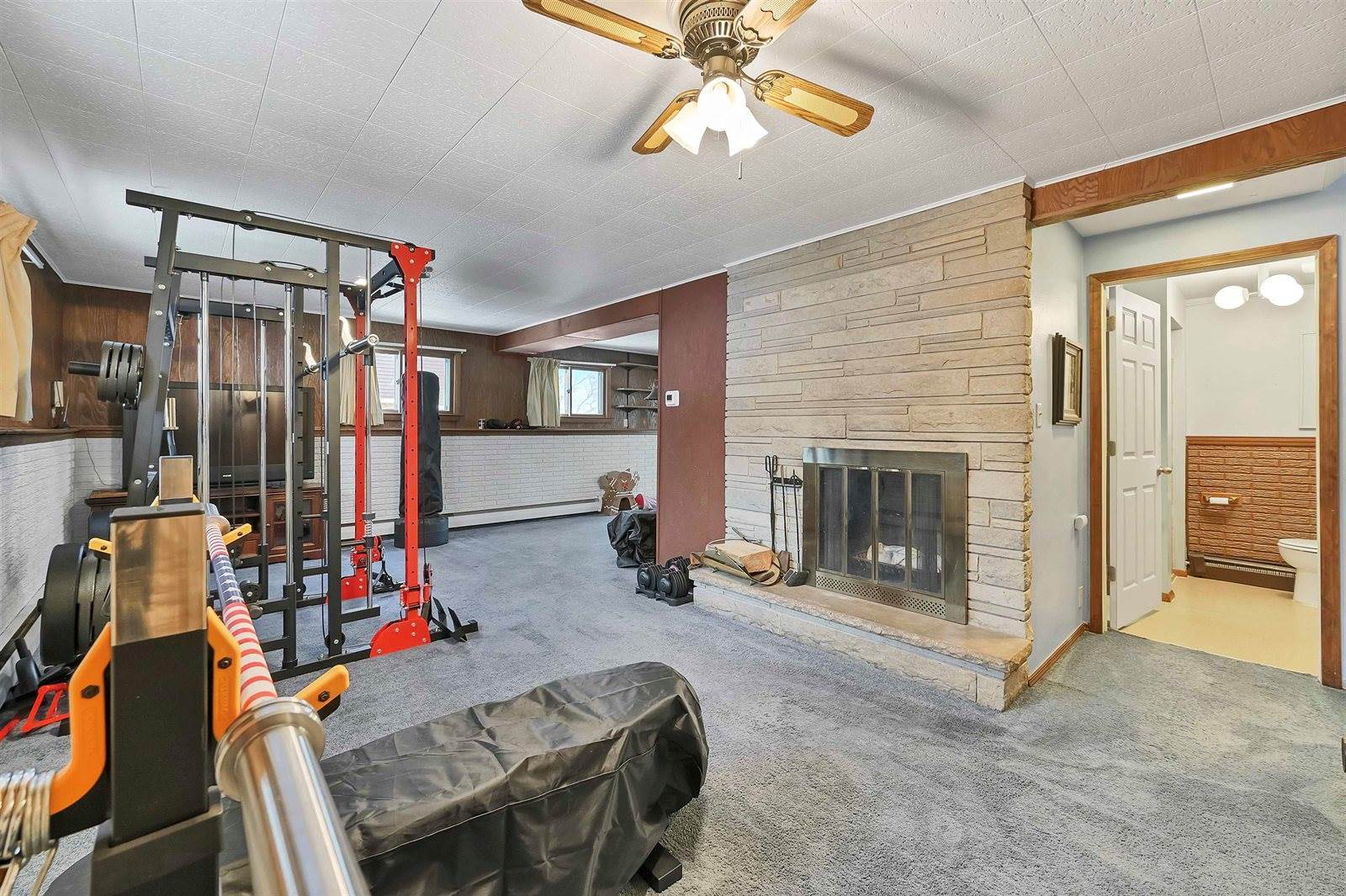 612 Skyline Boulevard, Green Bay, WI 54302