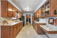 612 Skyline Boulevard, Green Bay, WI 54302