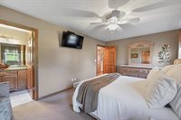 2061 Muirfield Way, New Franken, WI 54229