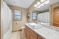 2061 Muirfield Way, New Franken, WI 54229