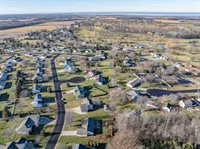 2061 Muirfield Way, New Franken, WI 54229