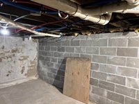 2402 Wilkes Avenue, Davenport, IA 52804