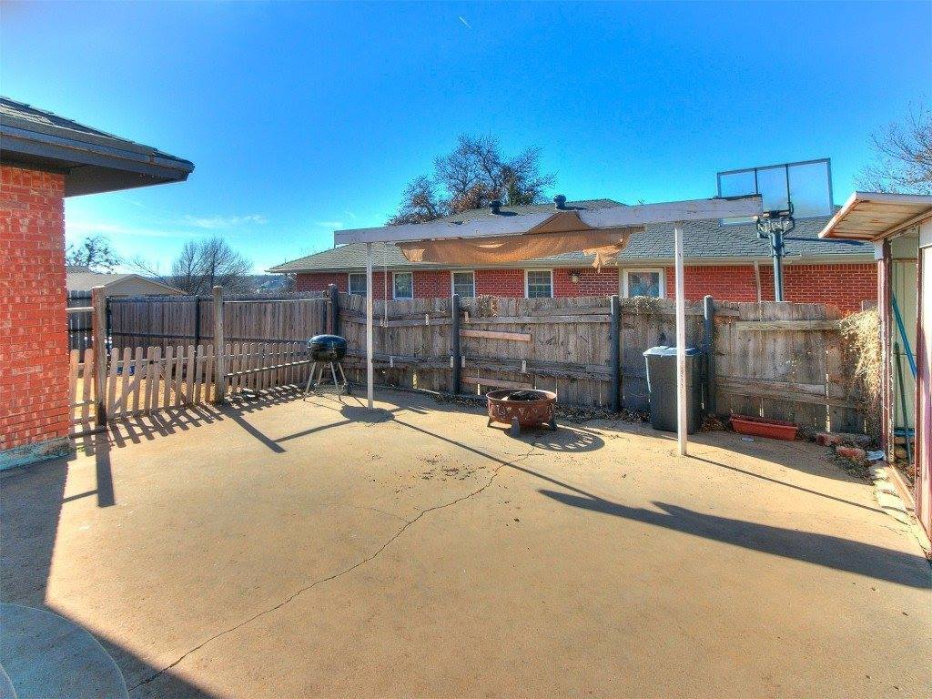 11005 NE 11th Street, Choctaw, OK 73020